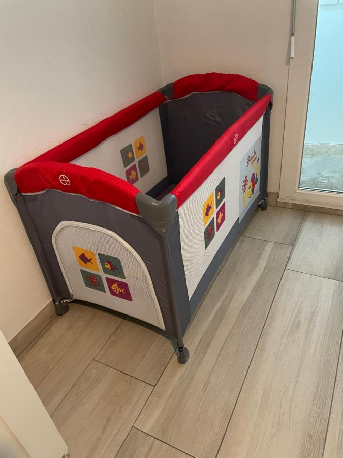 Superbe Appartement Avec Place De Parking Gratuit Strasbourg Luaran gambar